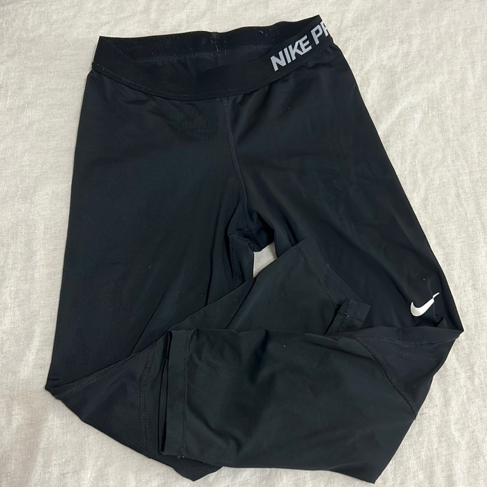 NIKE PRO CROP LEGGINGS